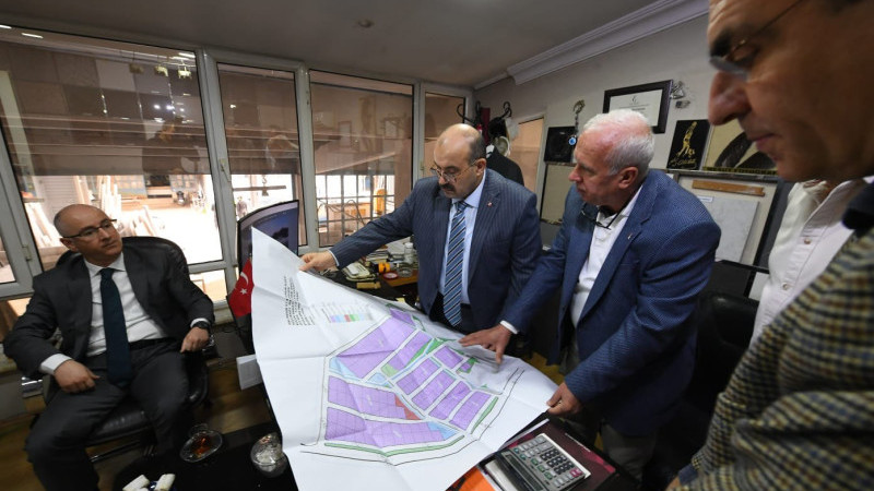 Vali Ustaoğlu Ayvalık’ta Sanayi Projesini İnceledi