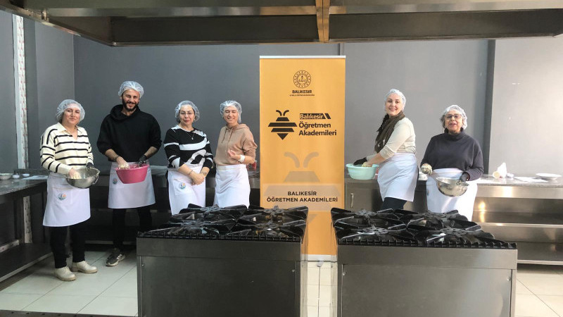 Balıkesir Öğretmen Akademileri Gastronomi Akademisi’nde “Turuncu Mucize” Etkinliği Düzenlendi
