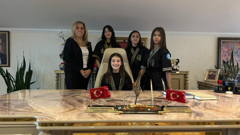 Canan Ceylan: Dünya Şampiyonu Alpagut Kızlarımızla Gurur Duyuyoruz