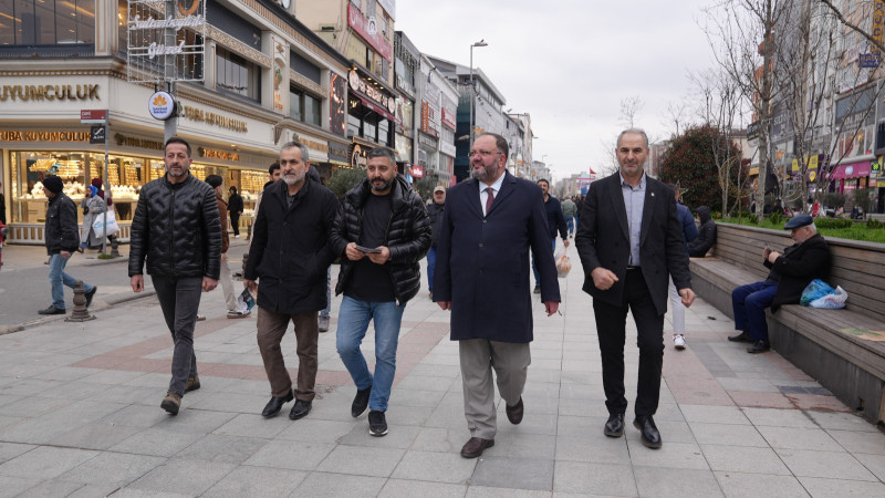 Atıf Özbey: “Siyasetin Merkezi Milletin Yanıdır”