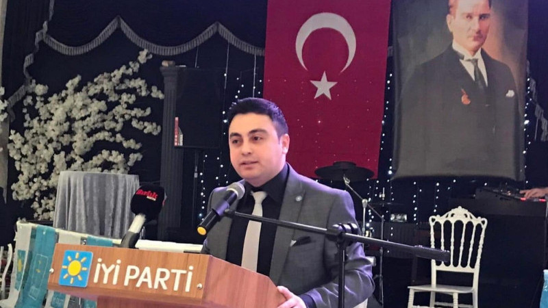 Cahit Can Tekin: Türk Bayrağına Yapılan Saygısızlık Asla Görmezden Gelinemez