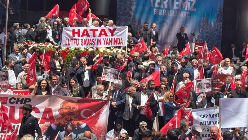 Lütfü Savaş: CHP’nin Meşruiyeti Delege İradesiyle Güçlenerek Yoluna Devam Etmelidir